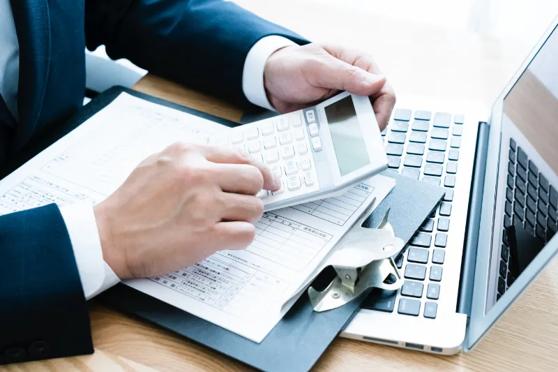 STEP03 到着後、専門スタッフが査定